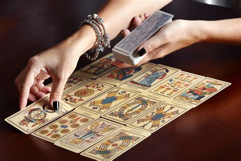 tarot gratis en linea|Lectura de tarot online gratis